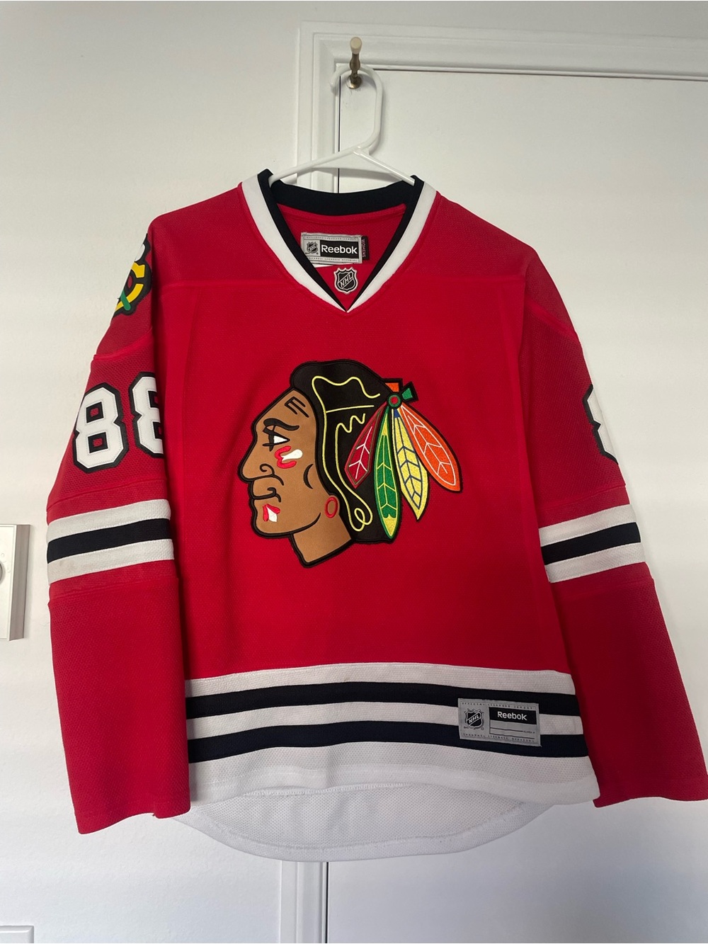 Reebok Women's Red Chicago Blackhawks Patrick Kane Hockey Jersey Sweater